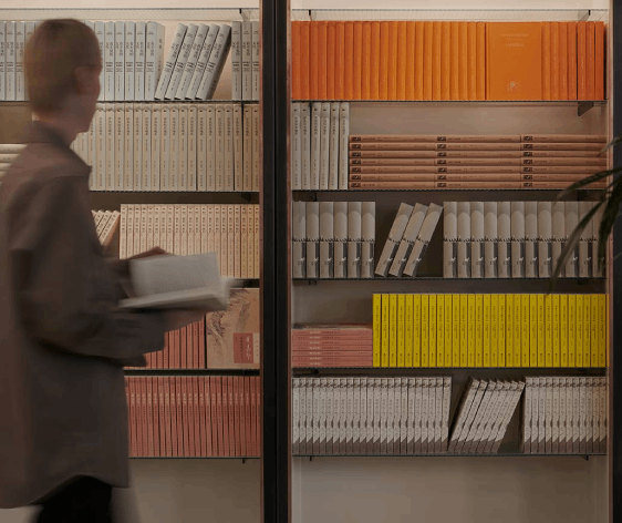 Queer Library